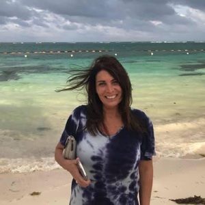 Meet your Posher, Michele